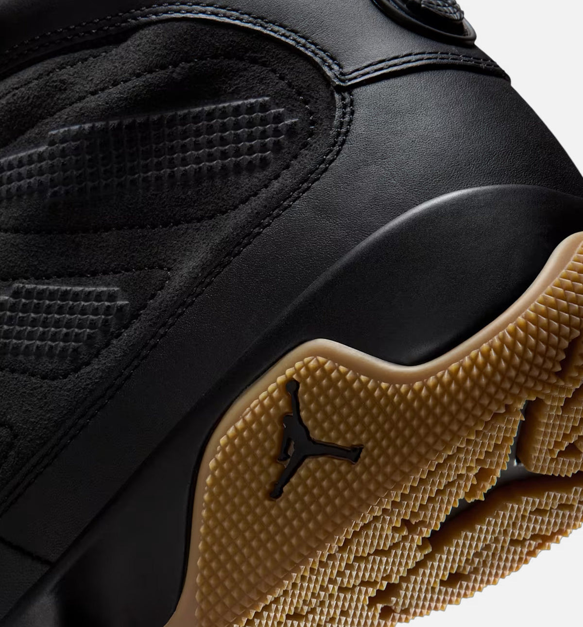 Air Jordan 9 Retro Men's Lifestyle Boots - Black / Gum / Light Brown